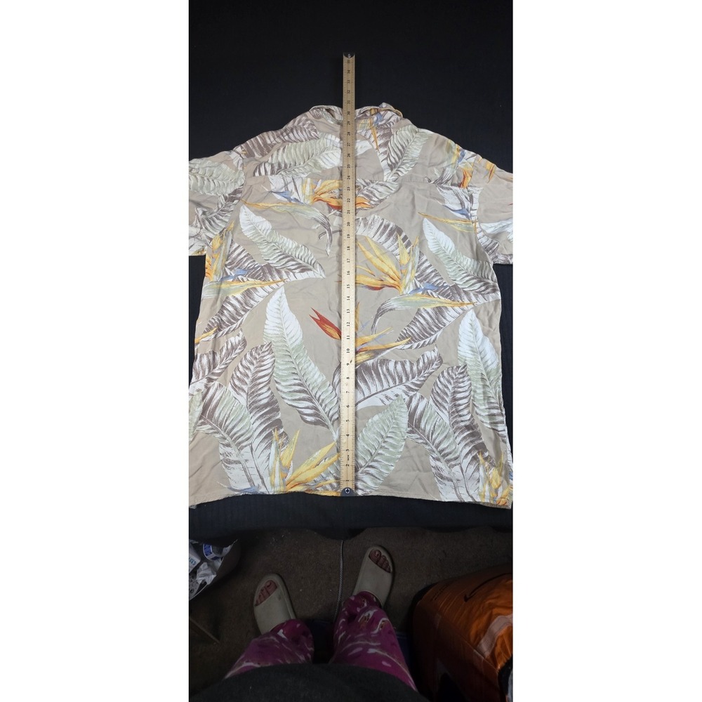 Puritan Mens Large Hawaiian Shirt Bird of Paradise Floral Tropical Rayon Tan L - Picture 8 of 11